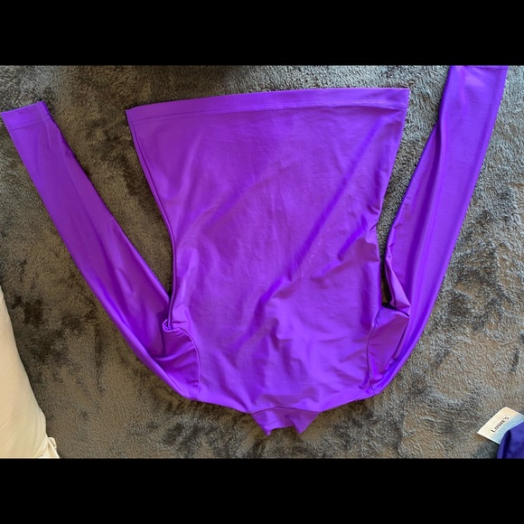 Victoria Secret sports pullover - Picture 2 of 2